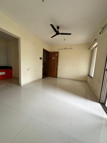 Room in 2 BHK Apartment at Vision Indramegh, Tathawade – for Rent