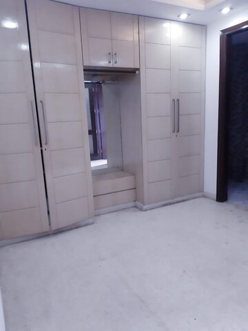 Room in 2 BHK Builder Floor at Malviya Nagar – for Rent