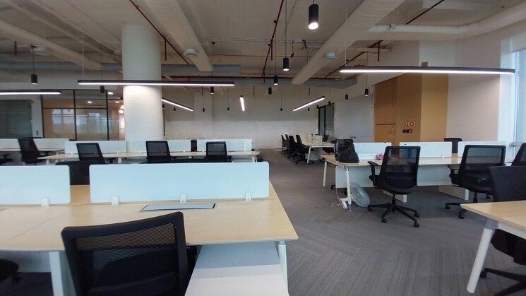 Team Area, viman nagar Commercial Office Space 9500 Sq.Ft. In Viman Nagar Pune 8944480