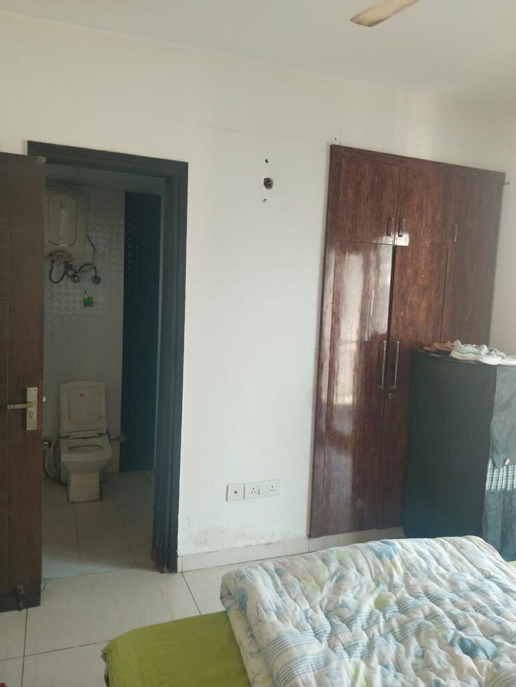 Bedroom, gulshan-botnia 3 Bedroom 1475 Sq.Ft. Apartment In Sector 144 Noida 8944486