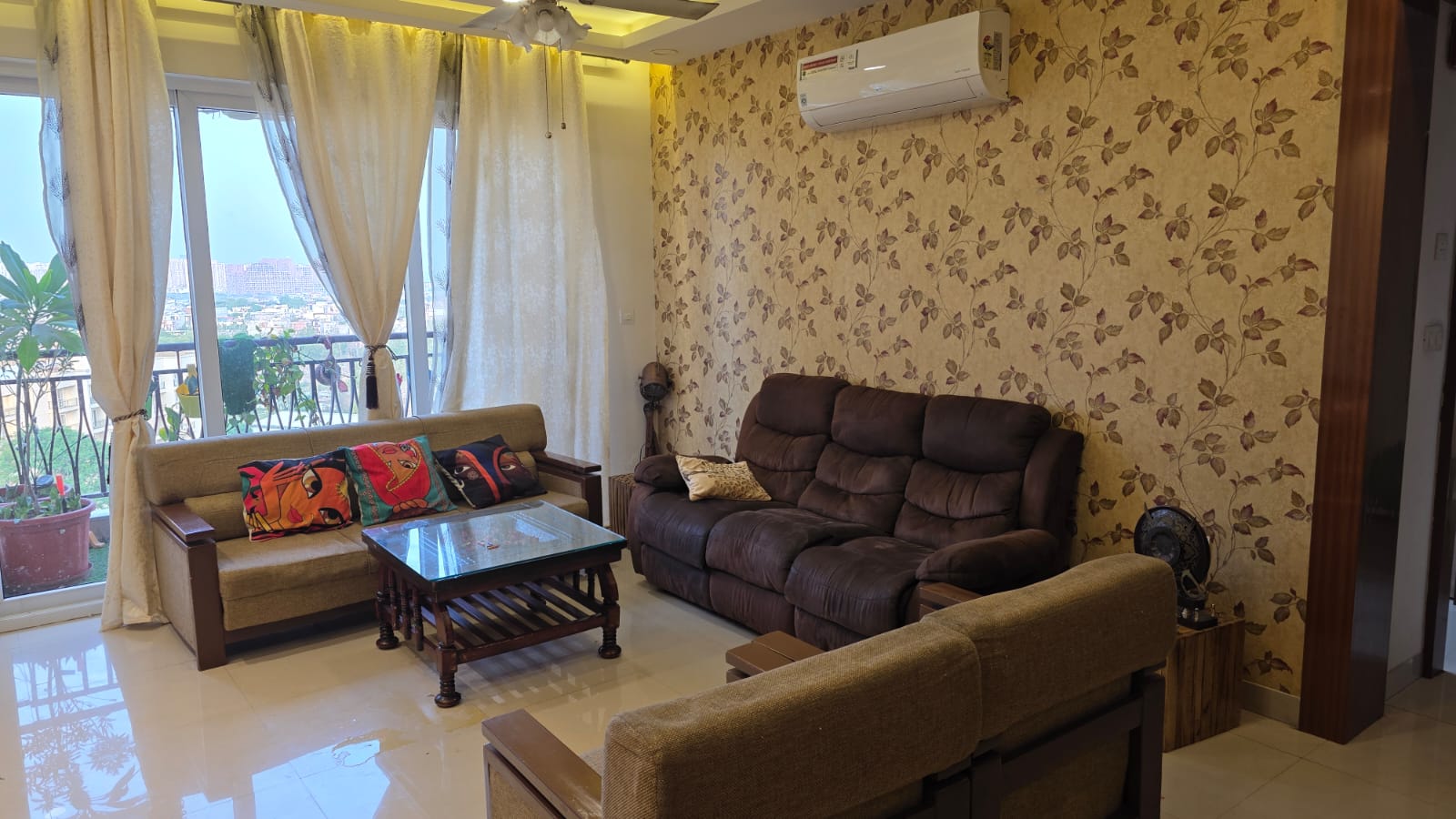 3 BHK + Pooja Room,Servant Room Apartment For Rent in Gomti Nagar