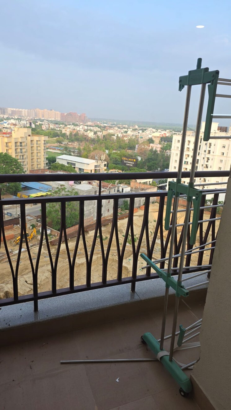 Balcony, gomti nagar 3 Bedroom 2000 Sq.Ft. Apartment In Gomti Nagar Lucknow 8944500