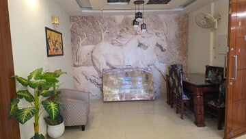 Living Room in 3 BHK Apartment at Gomti Nagar – for Rent