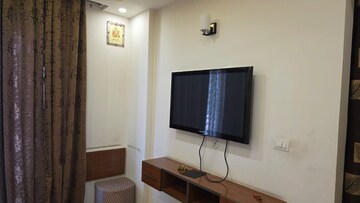 Living Room in 3 BHK Apartment at Gomti Nagar – for Rent