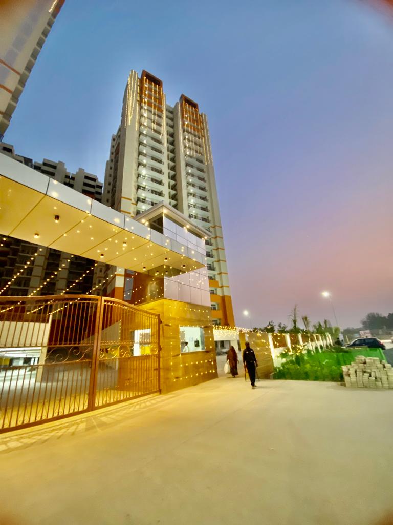 3 BHK 1373 Sq.Ft. Apartment in Rajhans Residency