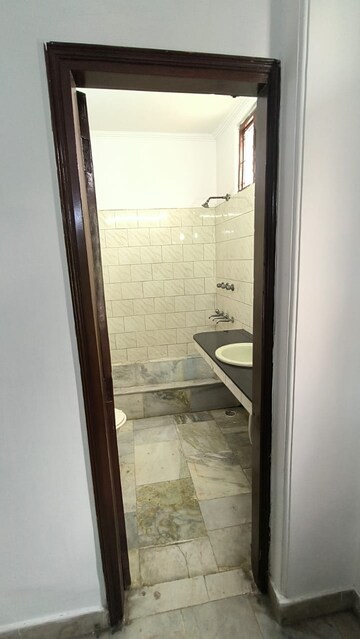 Building Lobby in 2 BHK Builder Floor at Subhash Nagar – for Rent
