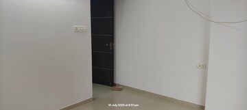 Room in 1 BHK Apartment at Bhandup Subhakamana CHS, Bhandup East – for Sale