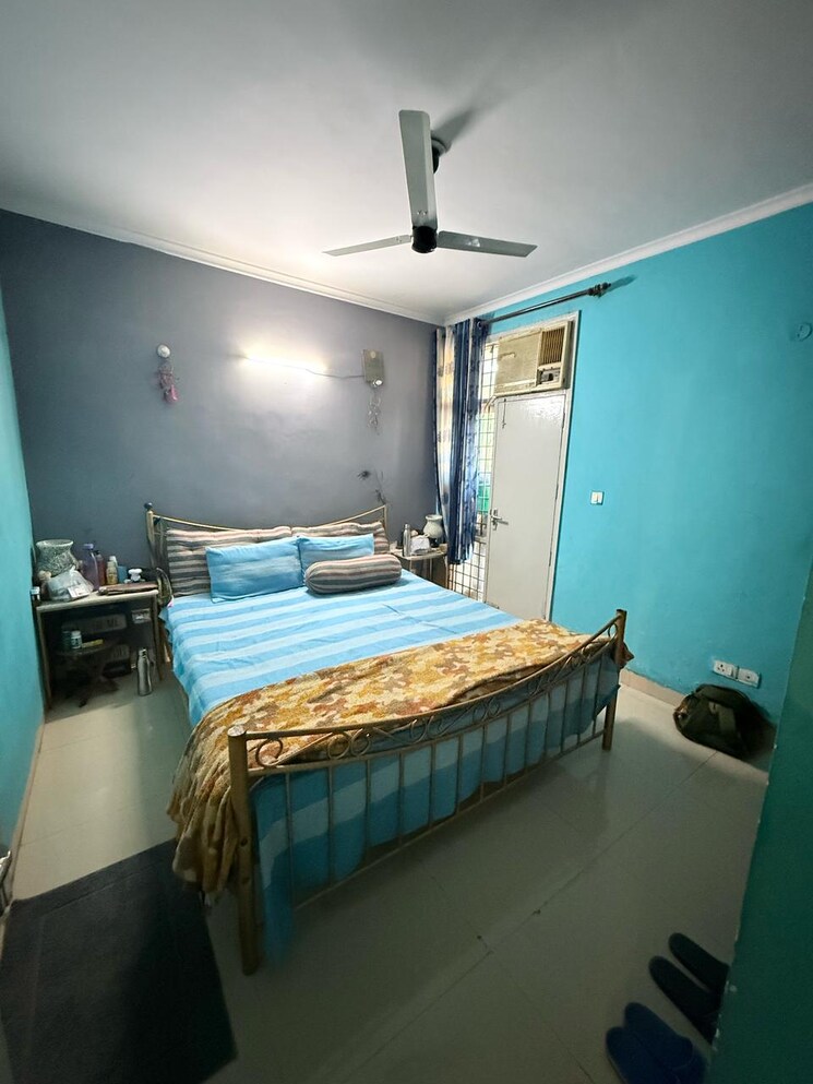 Bedroom, ansal-sushant-floors 3 Bedroom 300 Sq.Ft. Apartment In Sushant Lok ii Gurgaon 8944545