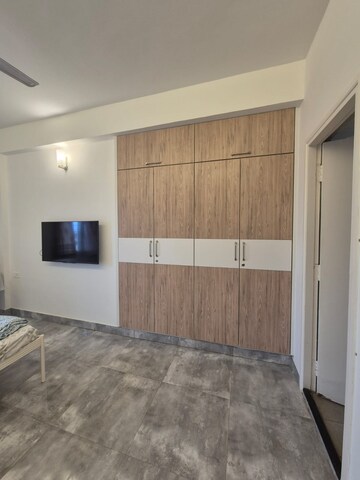 Room in 3 BHK Apartment at Shanthi Nagar – for Rent