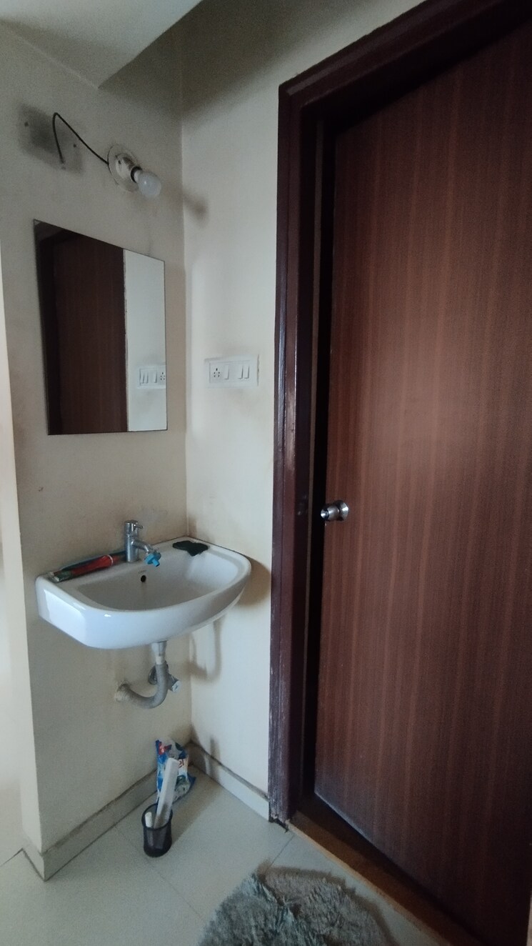 Bathroom, raunak-city-sector-4-d2 1 Bedroom 700 Sq.Ft. Apartment In Kalyan West Thane 8944550
