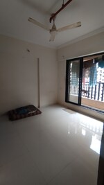 1 BHK + Servant Room 700 Sq.Ft. Apartment in Raunak City Sector 4 D2