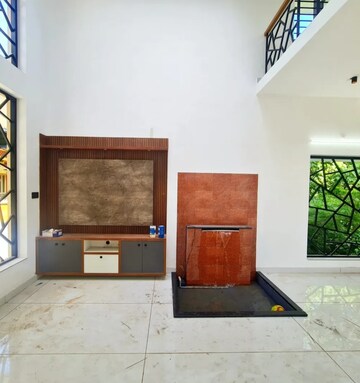 Furnished Amenities in 3 BHK Villa at Chakkanthara – for Sale