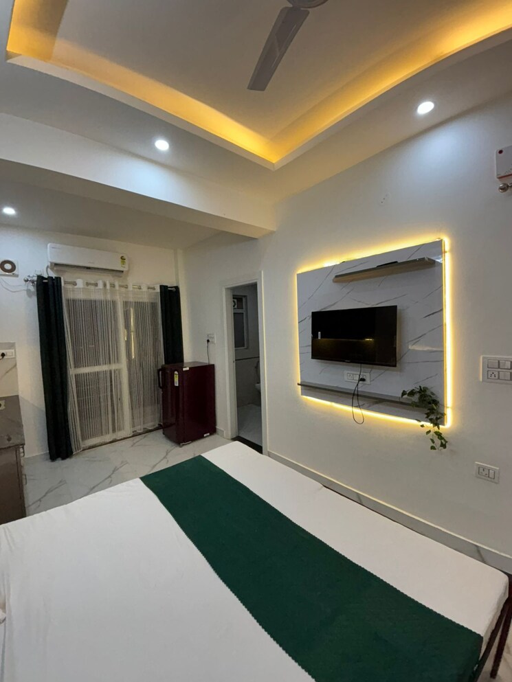 Master Bedroom, ansal-sushant-apartments 1 RK 120 Sq.Ft. Builder Floor In Sushant Lok I Gurgaon 8944625