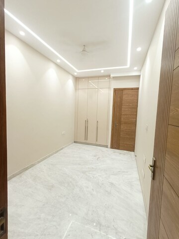 Room in 3 BHK Builder Floor at East Of Kailash – for Rent