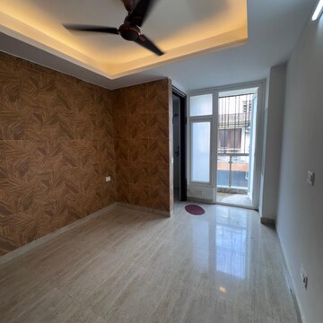 Room in 2 BHK Builder Floor at Vasant Kunj Enclave – for Rent