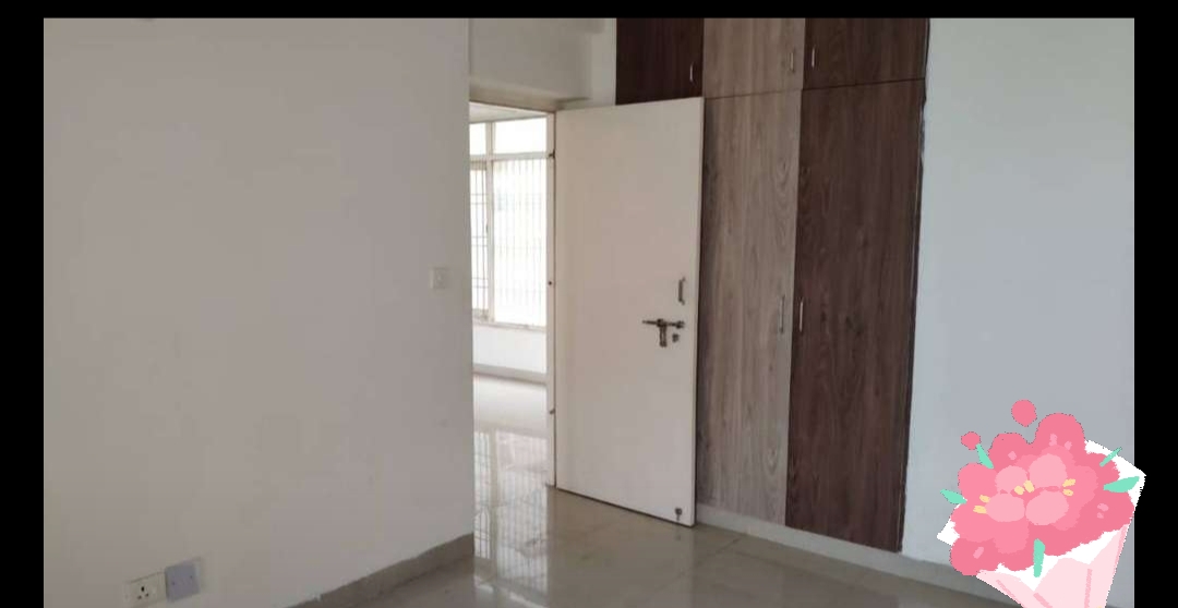 3 BHK + Servant Room 2150 Sq.Ft. Apartment in Green Power Society