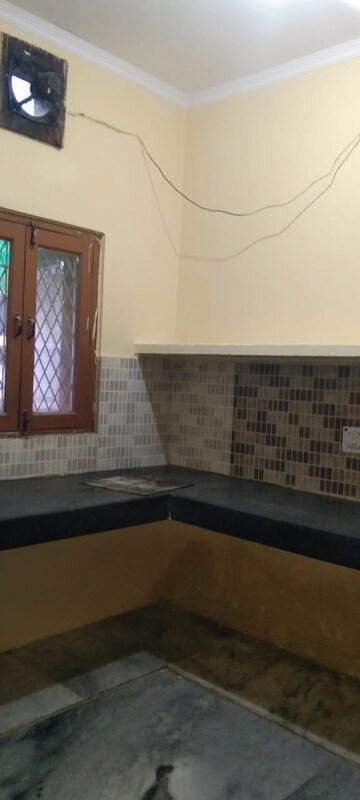 Balcony in 1 BHK Builder Floor at Kishangarh – for Rent