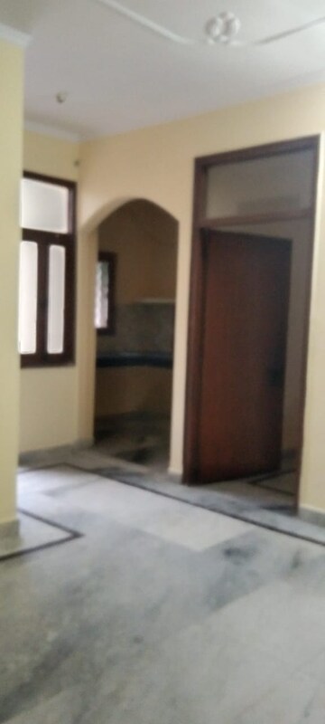 Building Lobby in 1 BHK Builder Floor at Kishangarh – for Rent