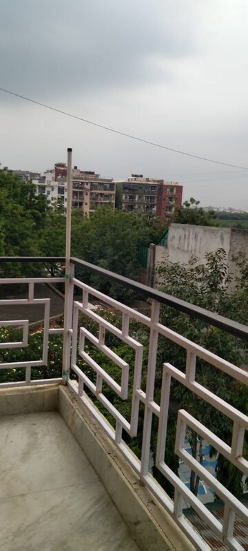 Balcony in 1 BHK Builder Floor at Kishangarh – for Rent