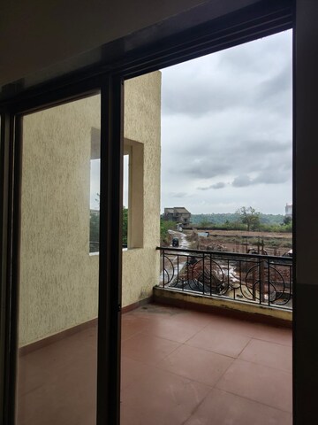 Room in 3 BHK Apartment at Bambolim – for Rent