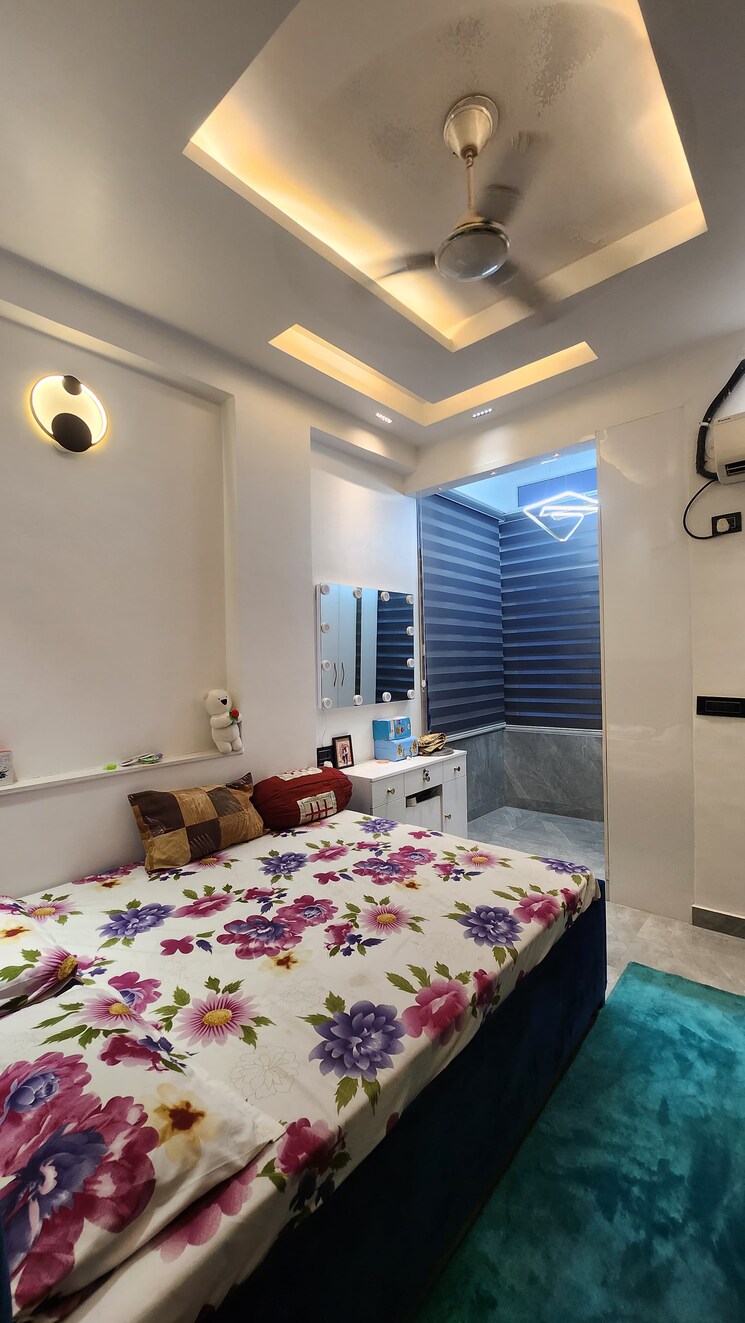 Bedroom, gulshan-gc-grand 3 Bedroom 894 Sq.Ft. Apartment In Vaibhav Khand Ghaziabad 8944750