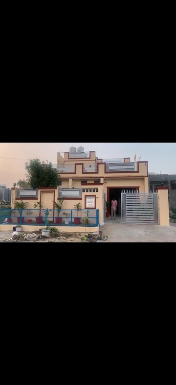 4 BHK Independent House For Sale in RWA Apartments Sector 122, Sector 122