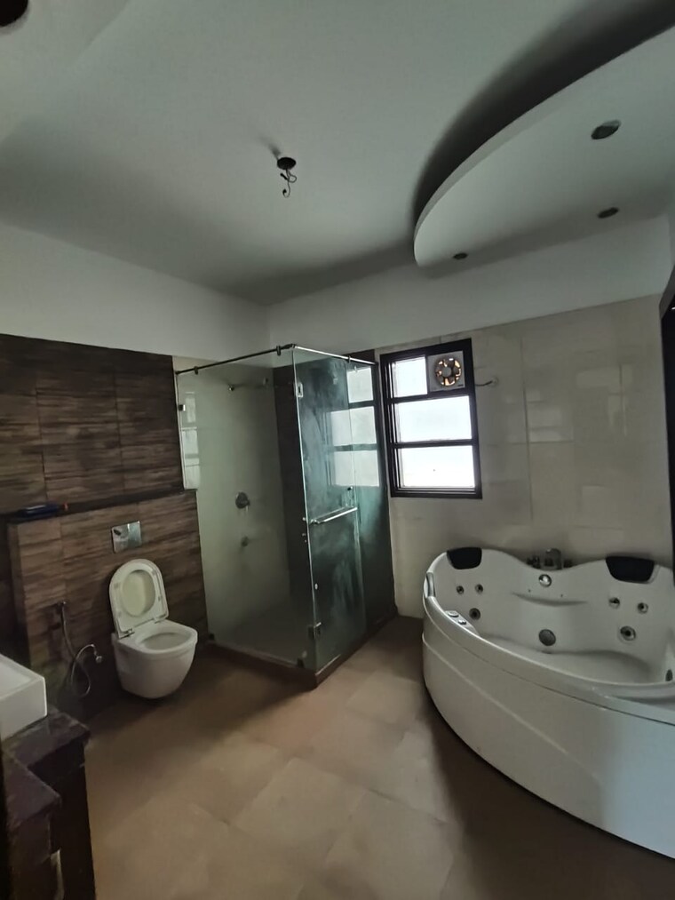 Master Bedroom, uppal-southend 5 Bedroom 311 Sq.Yd. Villa In Sector 49 Gurgaon 8944751