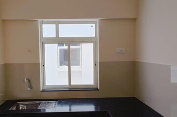 Room in 2 BHK Apartment at Kumar Megapolis, Hinjewadi – for Rent