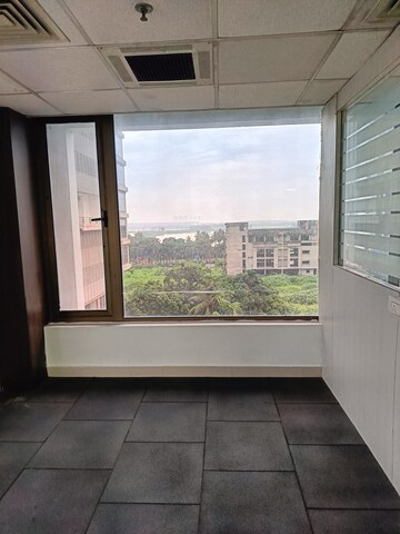   Office Space at Salt Lake Sector V – for Rent