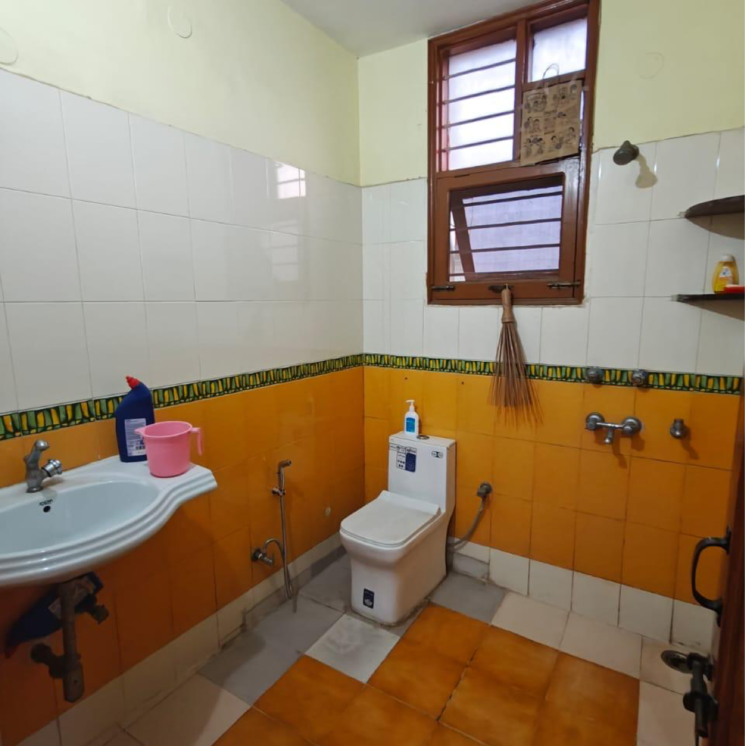 Team Area, sector 21 2.5 Bedroom 1000 Sq.Ft. Villa In Sector 21 Gurgaon 8944790