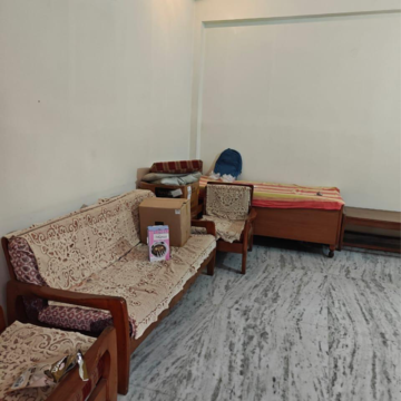 Living Room in 2.5 BHK Villa at Sector 21 – for Rent