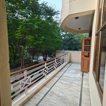 Balcony in 2.5 BHK Villa at Sector 21 – for Rent