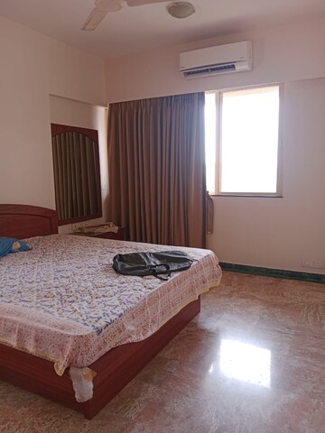 Bedroom in 3 BHK Apartment at Hiranandani Gardens Glen Classic, Powai – for Rent