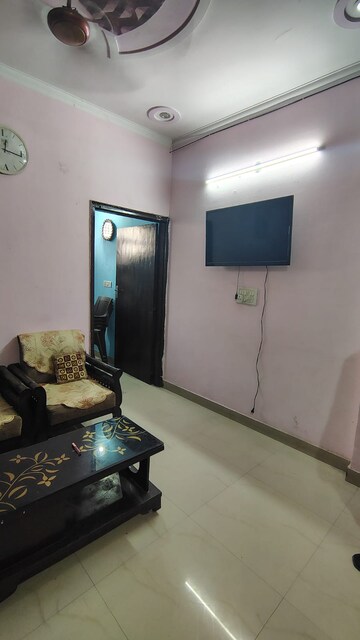 Living Room in 2 BHK Builder Floor at Dwarka Mor – for Rent