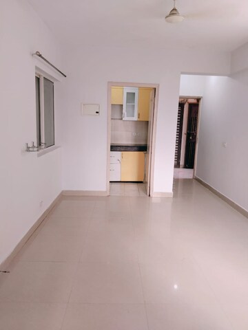 Room in 2 BHK Apartment at Paras Seasons, Sector 168 – for Rent