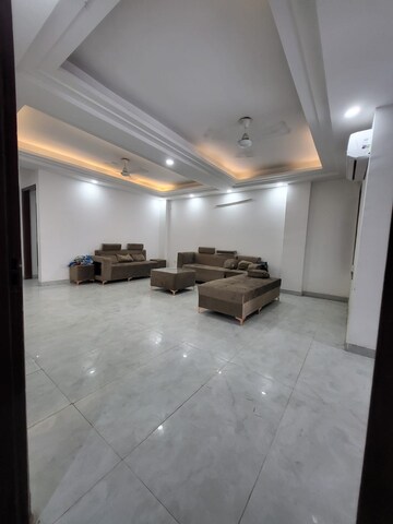 Living Room in 4 BHK Apartment at Saket – for Rent