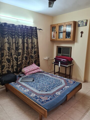 Bedroom in 2 BHK Apartment at Bodakdev – for Rent