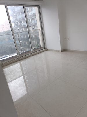 Room in 2 BHK Apartment at Soham Crystal Spires, Ghodbunder Road – for Sale