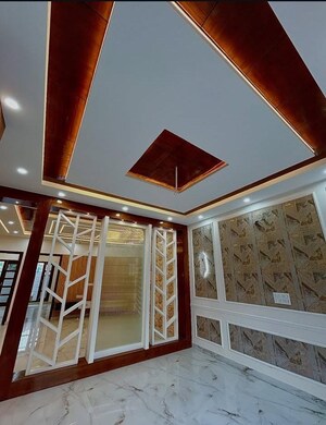 Furnished Amenities in 3.5 BHK Builder Floor at Sector 30 – for Sale