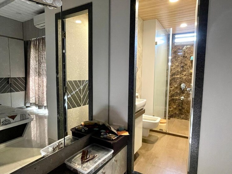 Attached Bathroom, pranjee-marina-kopar-khairane 3 Bedroom 1100 Sq.Ft. Apartment In Kopar Khairane Navi Mumbai 8944988