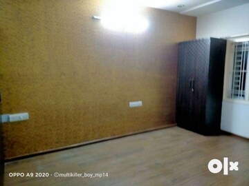 Room in 4 BHK Apartment at Vamsiram Jyothi Anri, Jubilee Hills – for Rent