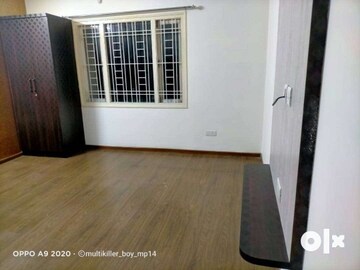 Room in 4 BHK Apartment at Vamsiram Jyothi Anri, Jubilee Hills – for Rent