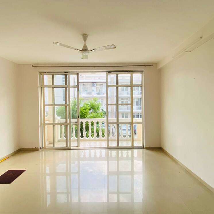 Room, dlf-hyde-park 3 Bedroom 1880 Sq.Ft. Builder Floor In Mullanpur Chandigarh 8944994