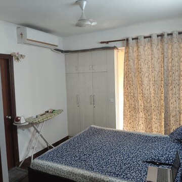 Bedroom in 3.5 BHK Apartment at Jaypee Greens Kosmos, Sector 134 – for Rent