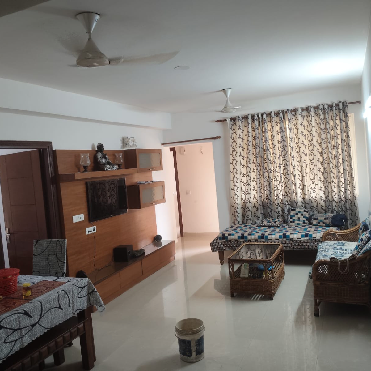 3.5 BHK + Servant Room Apartment For Rent in Jaypee Greens Kosmos