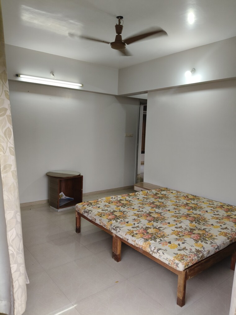 Bedroom, neelkanth-heights-shivai-nagar 3 Bedroom 1100 Sq.Ft. Apartment In Shivai Nagar Thane 8945000