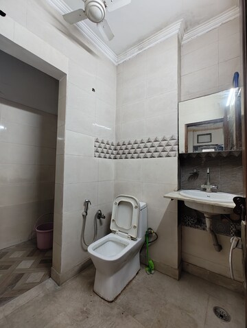 Bathroom in 1 BHK Builder Floor at Govindpuri – for Rent