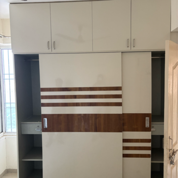 Room in 2 BHK Apartment at Wave Dream Homes, Ram Nagar – for Rent