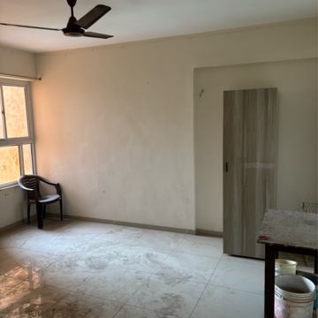 Room in 2 BHK Apartment at Wave Dream Homes, Ram Nagar – for Rent
