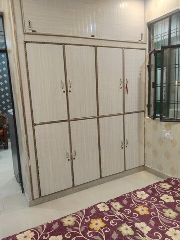 Room in 1.5 BHK Builder Floor at Vikash Khand – for Rent